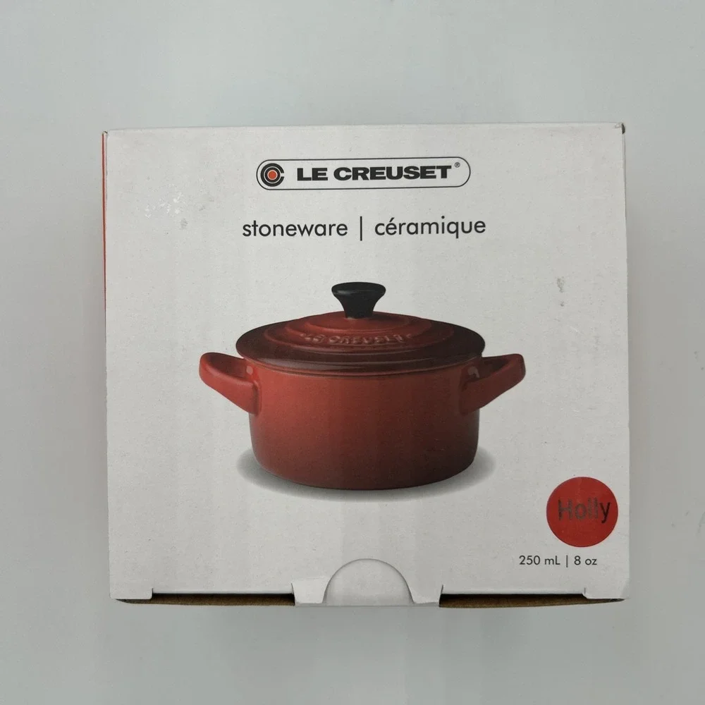 NEW Le Creuset Mini Cocotte 8oz Red Holly 4